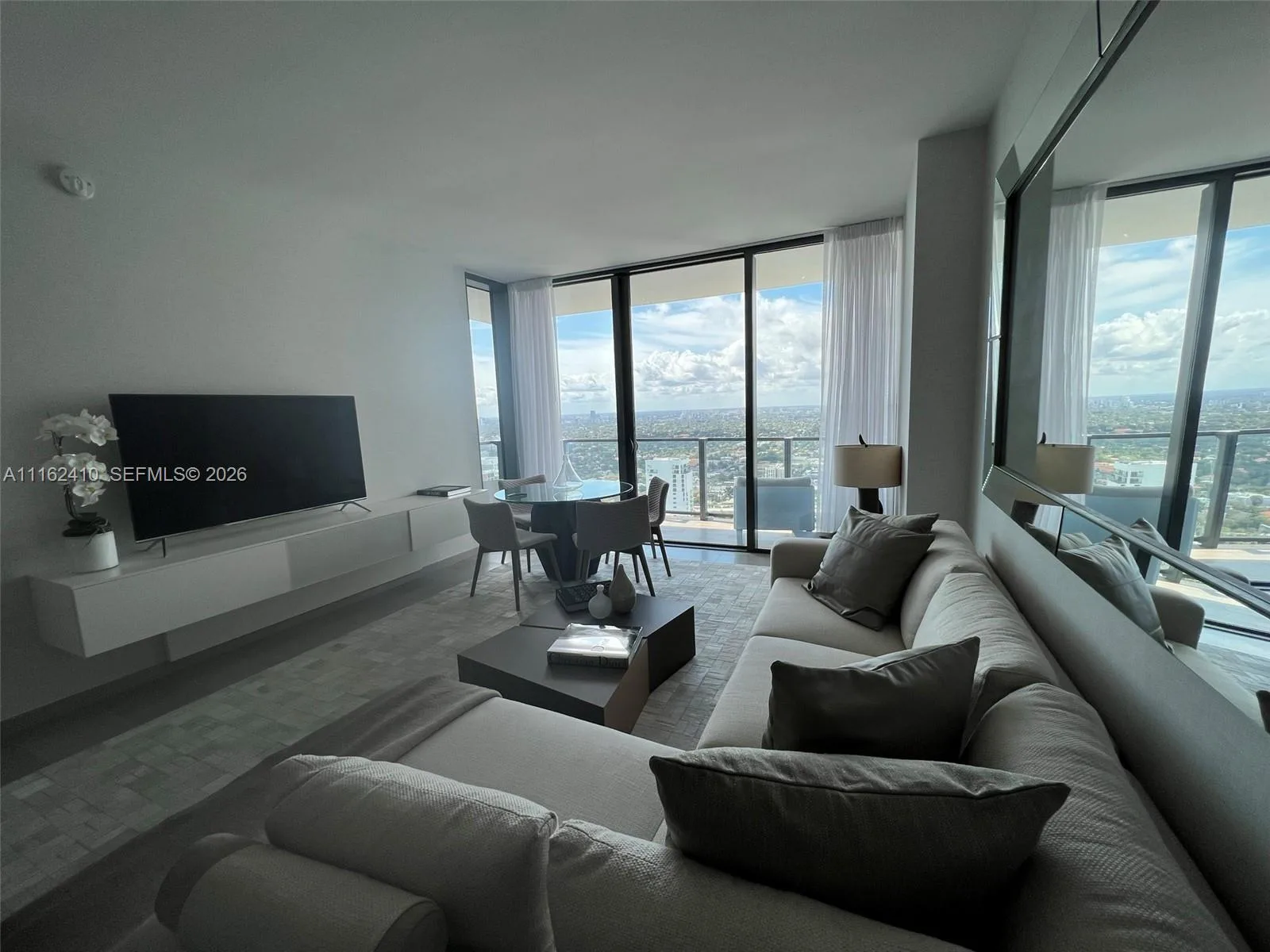 RISE Brickell – photo 25
