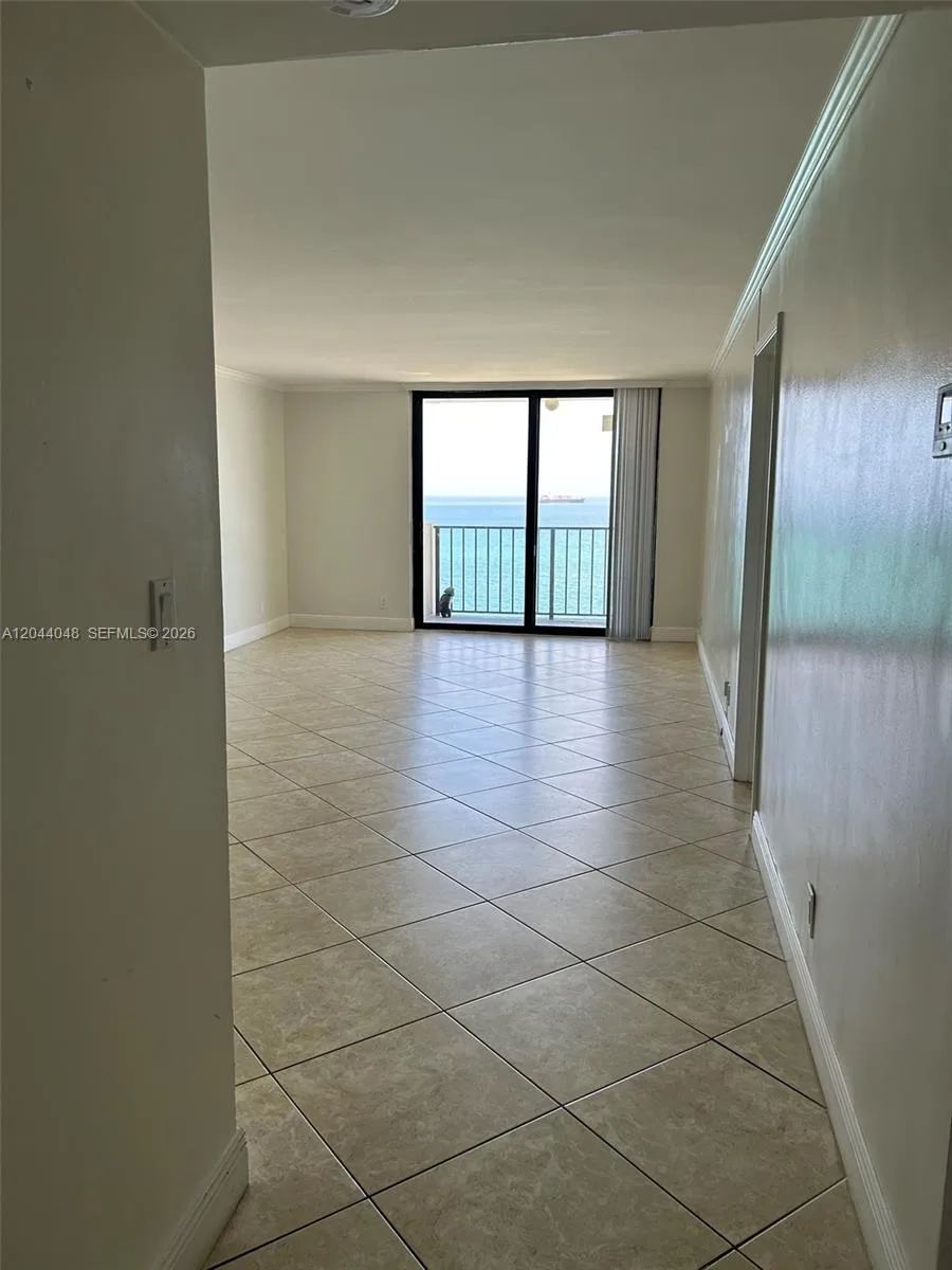 2625 Collins Ave # 1805, Miami Beach, FL 33140 photo 2