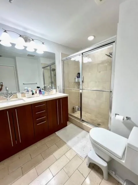 79 SW 12th St # 2010, Miami, FL 33130 photo 13