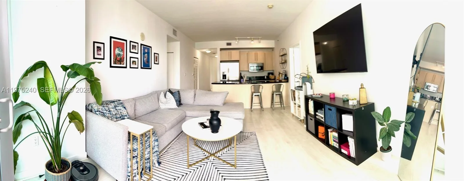 79 SW 12th St # 2010, Miami, FL 33130 photo 7