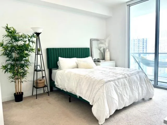 79 SW 12th St # 2010, Miami, FL 33130 photo 9