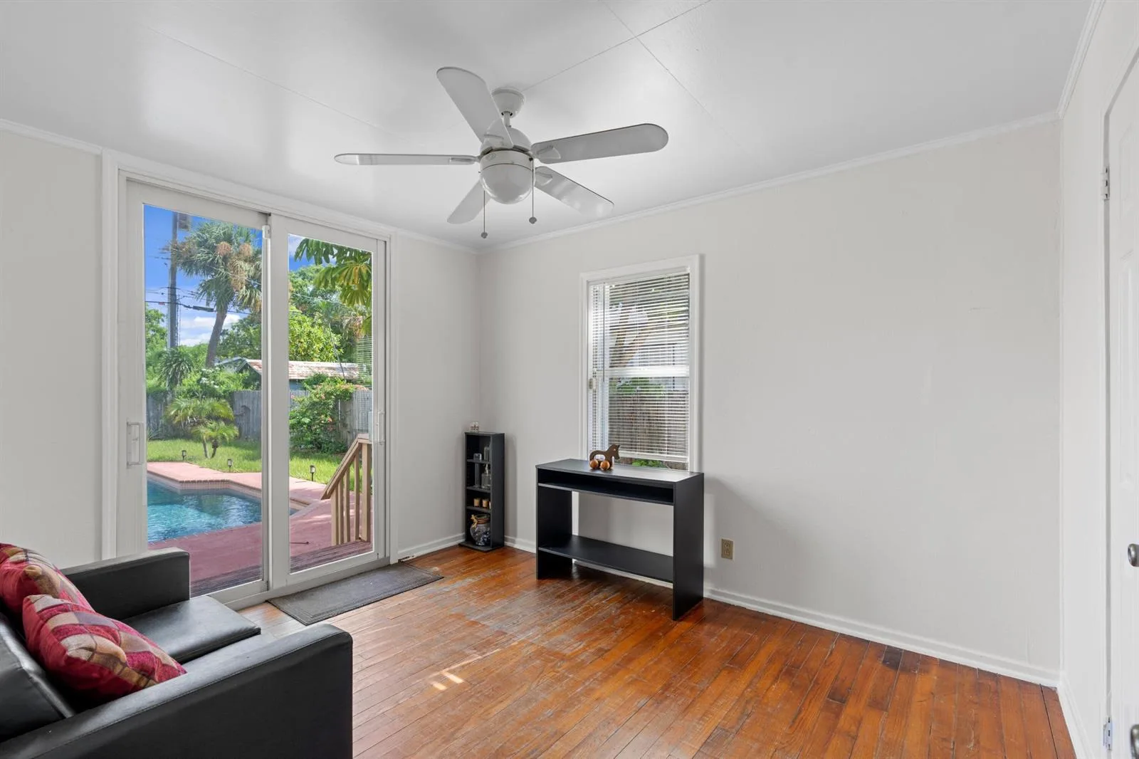 1007 AVON Road, West Palm Beach, FL 33401 photo 13