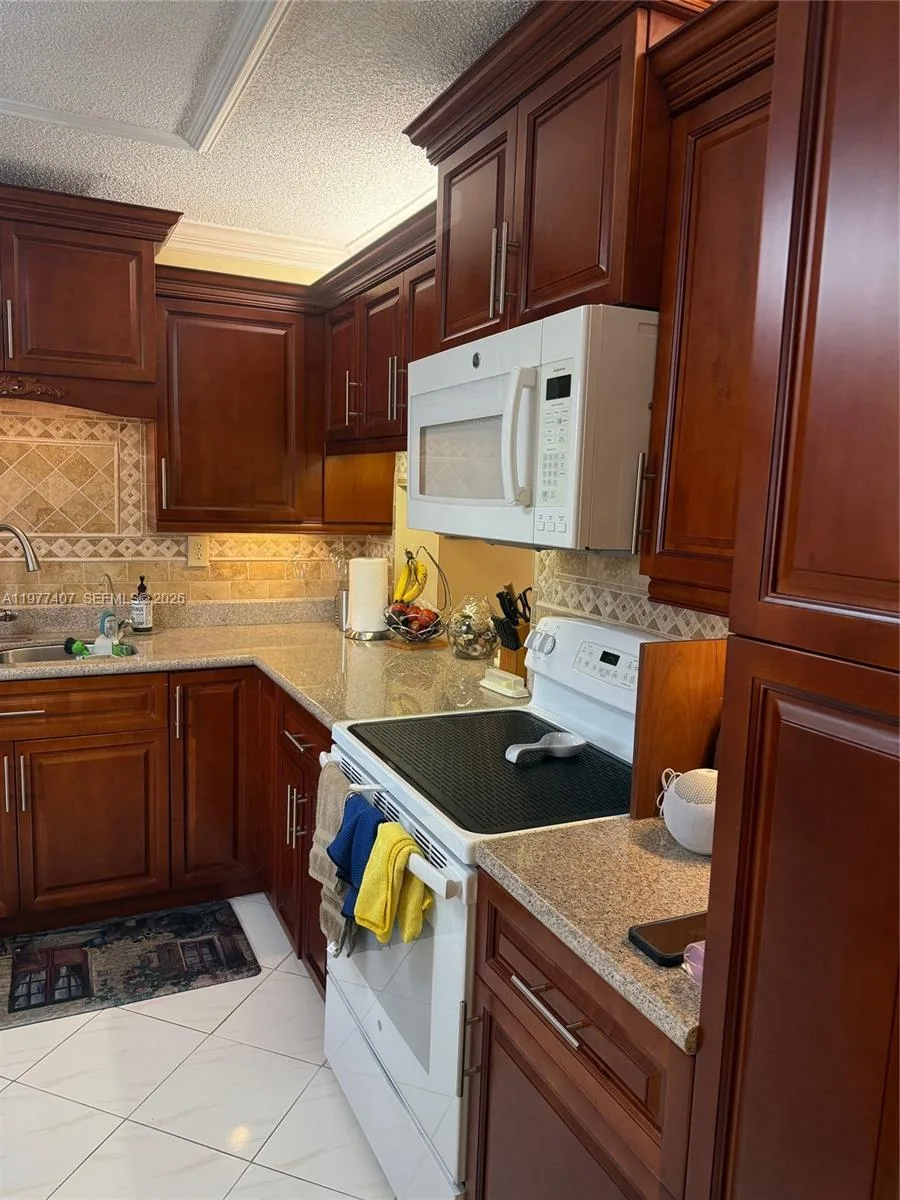 4940 E Sabal Palm Blvd # 203, Tamarac, FL 33319 photo 12