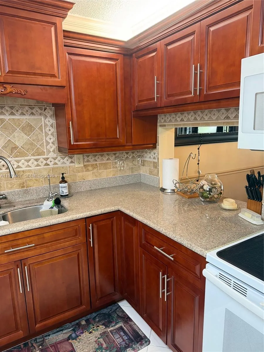 4940 E Sabal Palm Blvd # 203, Tamarac, FL 33319 photo 9