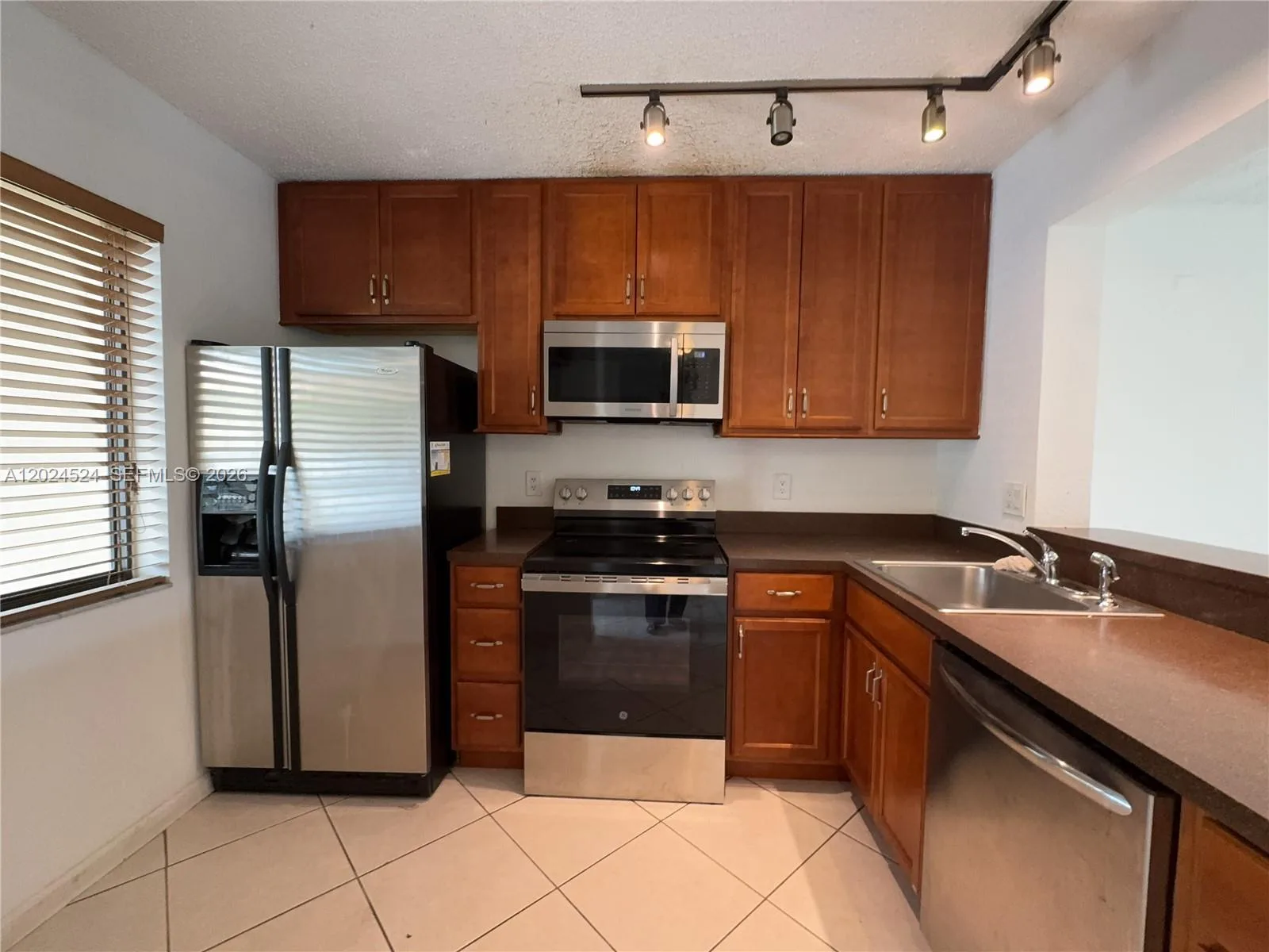 6552 Arleigh Ct # 102, Boca Raton, FL 33433 photo 3