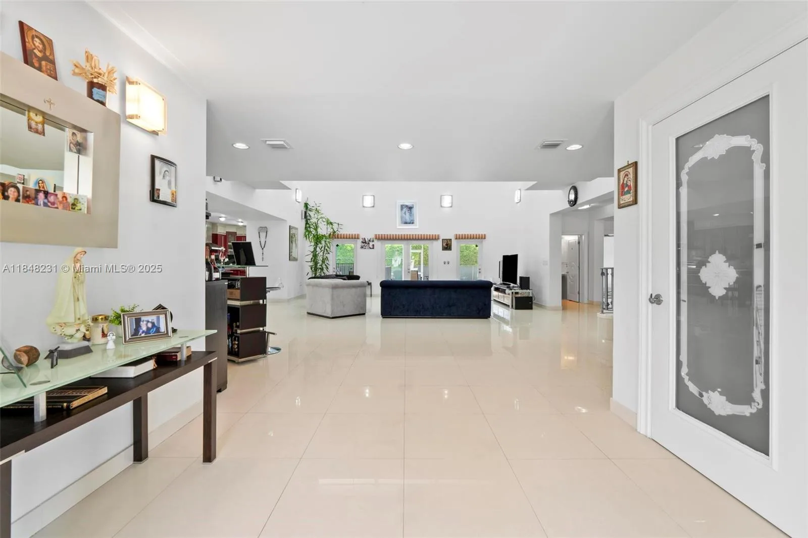 5045 SW 67th Ave, South Miami, FL 33155 photo 4