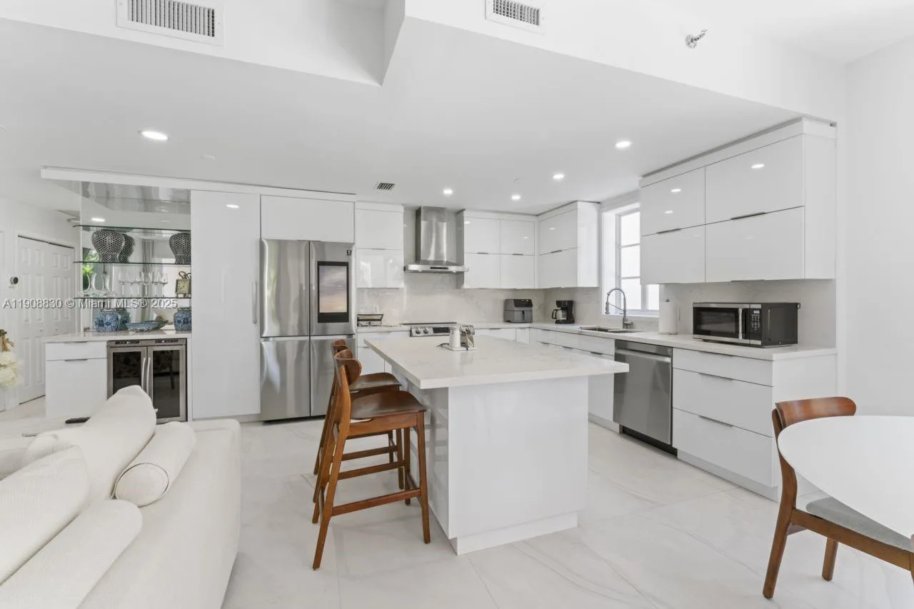 19217 Fisher Island Dr # 19217, Miami Beach, FL 33109 photo 10
