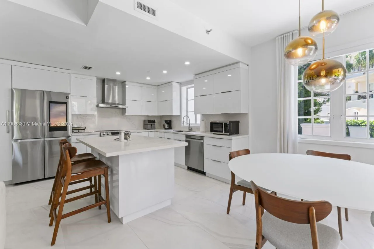 19217 Fisher Island Dr # 19217, Miami Beach, FL 33109 photo 11