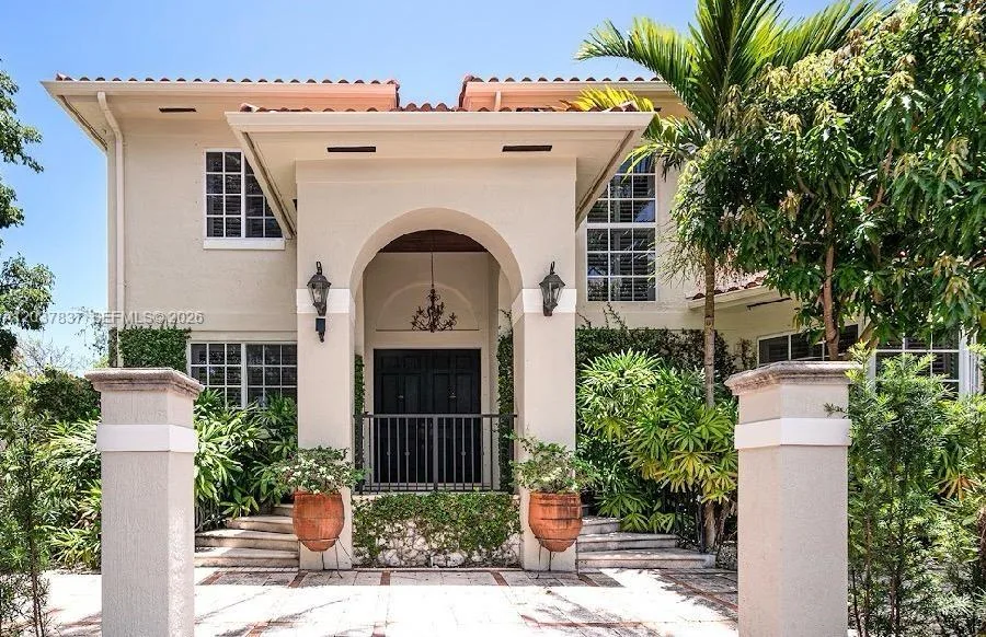 797 Glenridge Rd, Key Biscayne, FL 33149