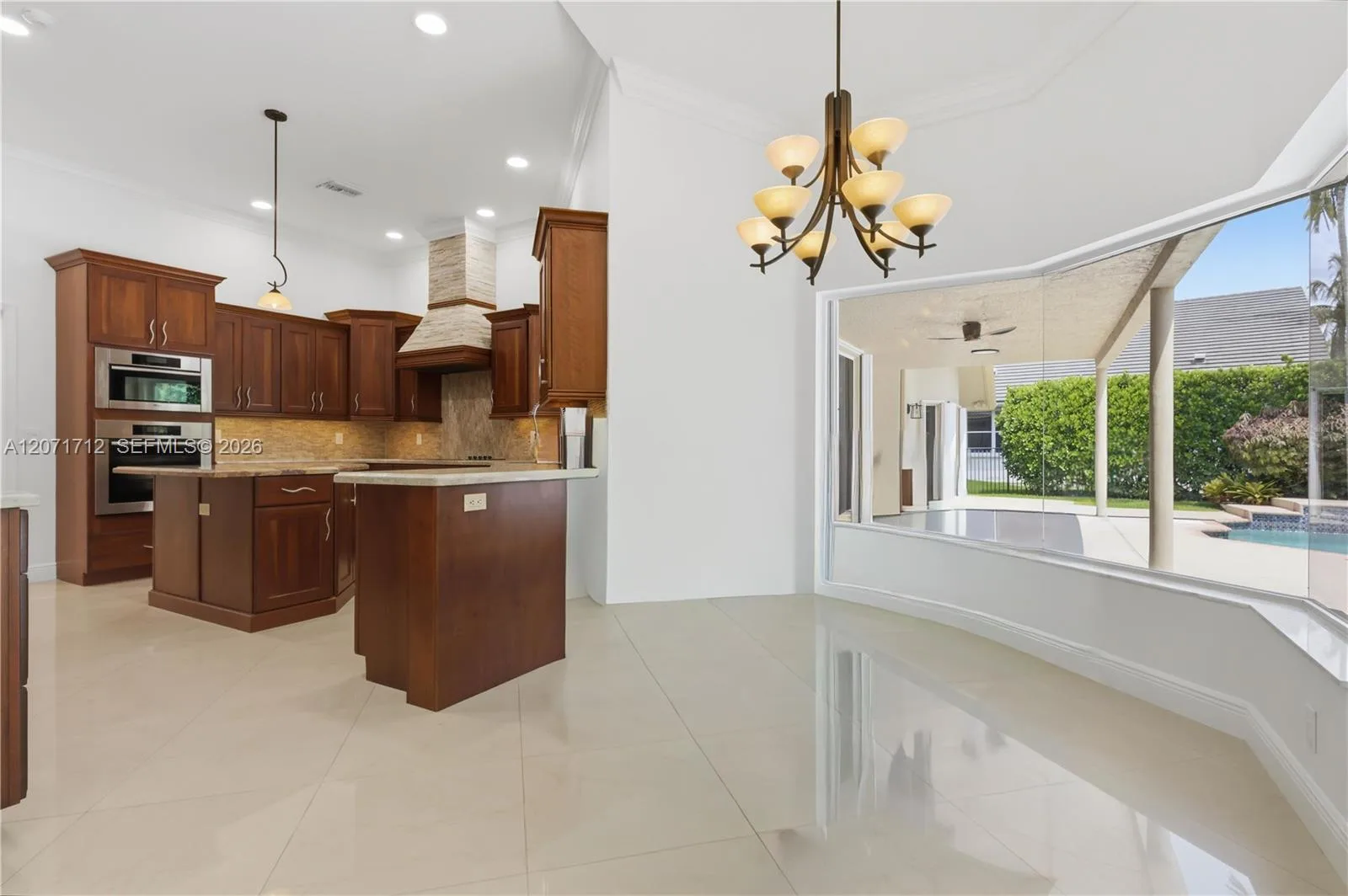 360 NE Coconut Cir, Weston, FL 33326 photo 13