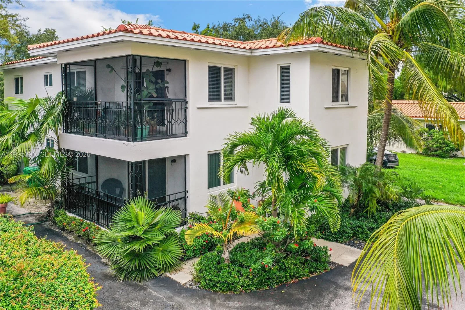 2720 S Le Jeune Rd # 2720, Coral Gables, FL 33134