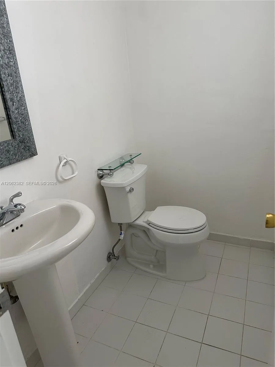 251 Galen Dr # 302, Key Biscayne, FL 33149 photo 6