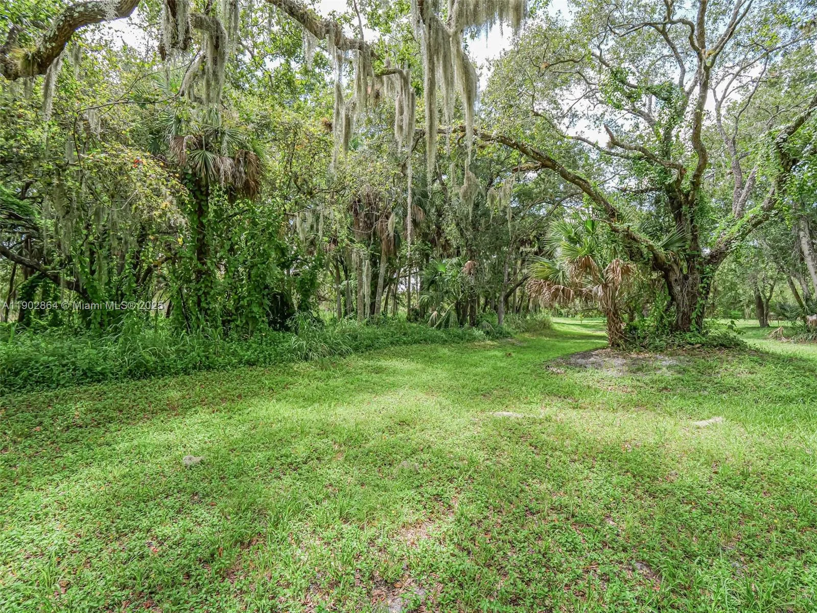 11321 Ganesh Way, Sebastian, FL 32958 photo 2