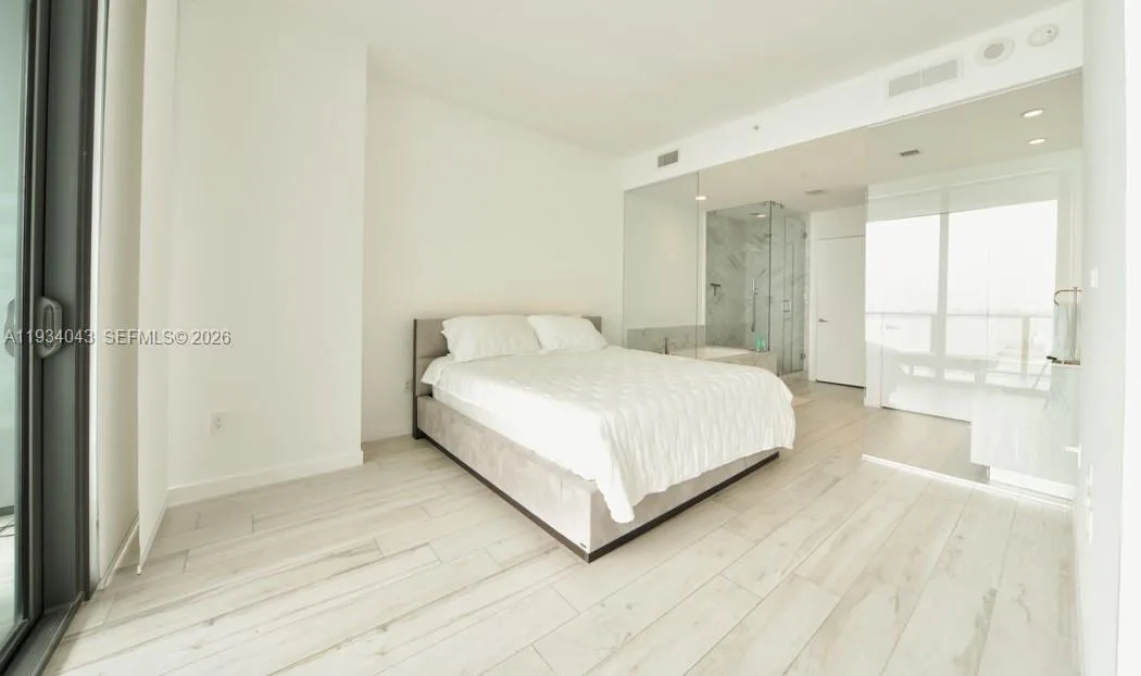 480 NE 31st St # 3404, Miami, FL 33137 photo 4