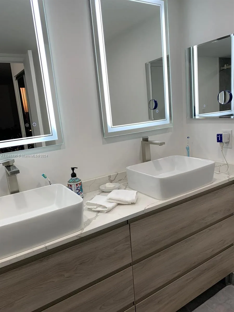 3300 NE 192nd St # 1506, Aventura, FL 33180 photo 12