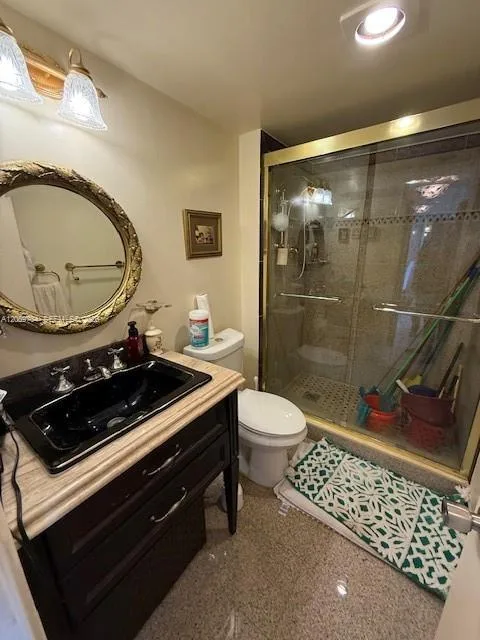 20505 E Country Club Dr # 1036, Aventura, FL 33180 photo 9