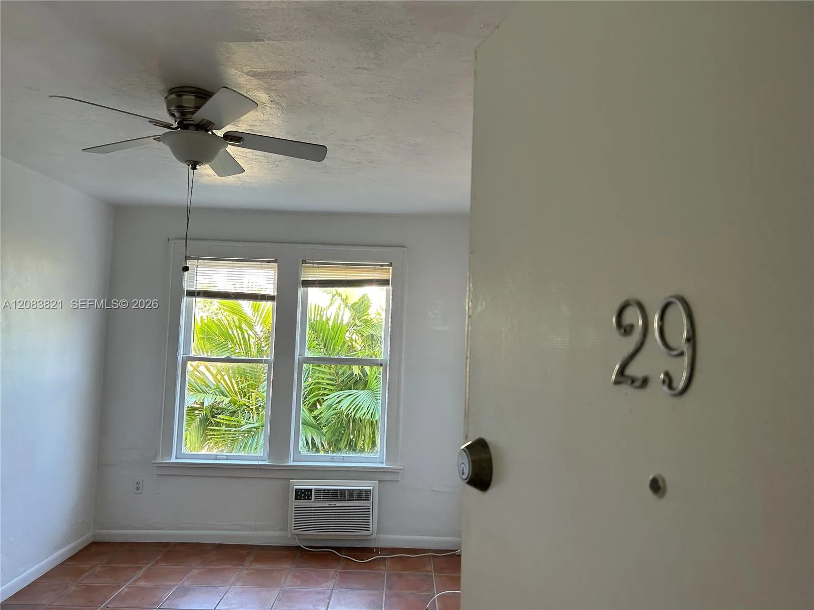 1615 Pennsylvania Ave # 29, Miami Beach, FL 33139