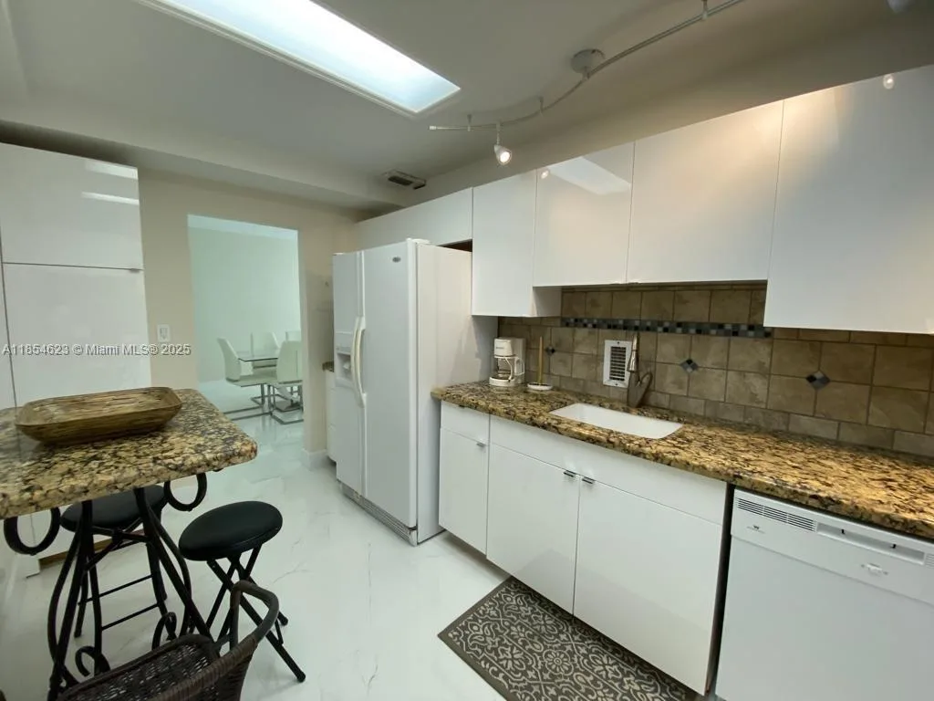 4001 S Ocean Dr # 10F, Hollywood, FL 33019 photo 4