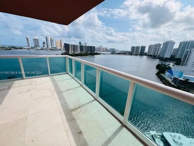 3370 Hidden Bay Dr # 1413, Aventura, FL 33180