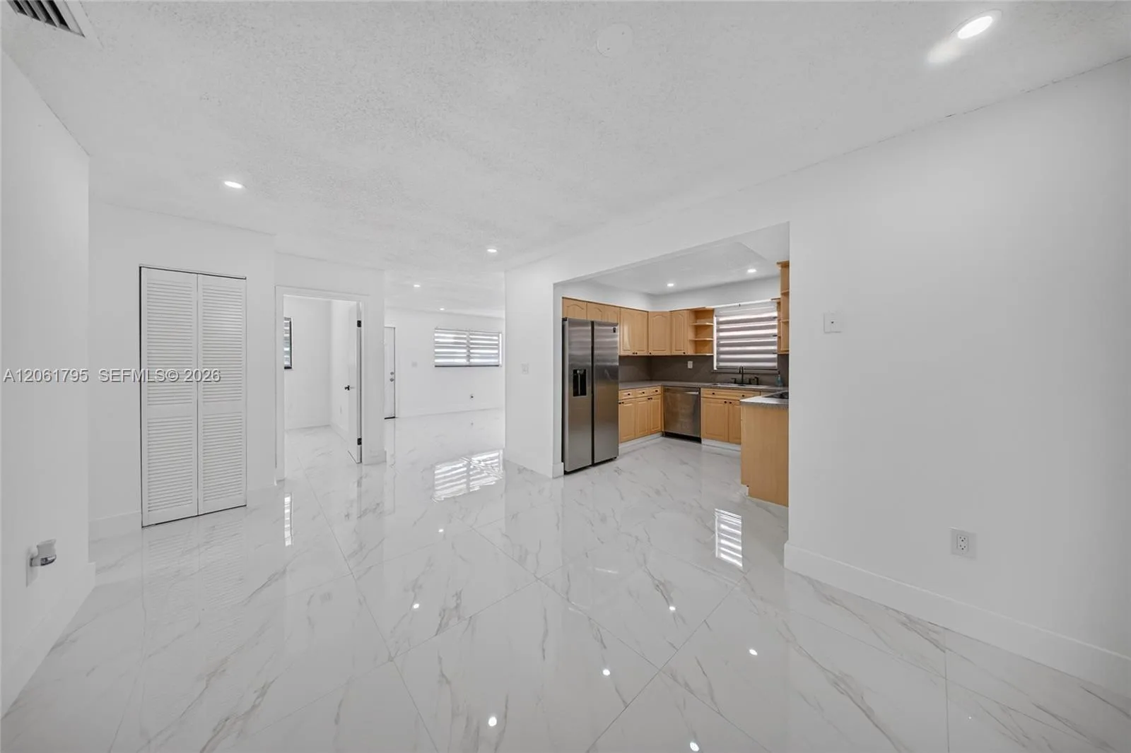 1055 NW 32nd Ct, Miami, FL 33125 photo 13