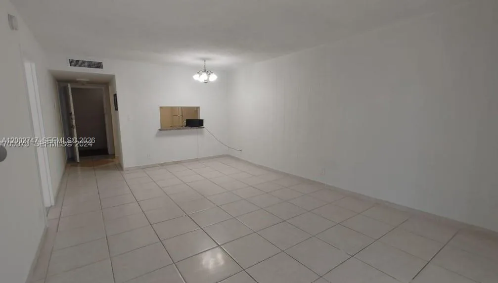 2935 NE 163rd St # 4Q, North Miami Beach, FL 33160 photo 10