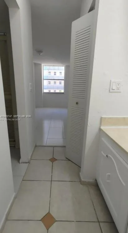 2935 NE 163rd St # 4Q, North Miami Beach, FL 33160 photo 4