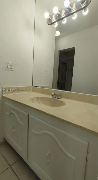 2935 NE 163rd St # 4Q, North Miami Beach, FL 33160 photo 8