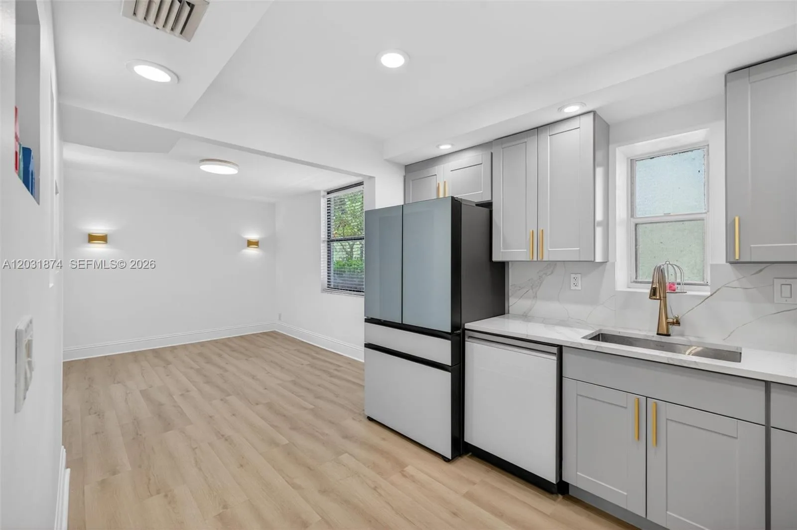 20300 W Country Club Dr # 106-3, Aventura, FL 33180 photo 9