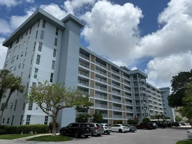 3080 N Course Drive # 407, Pompano Beach, FL 33069 photo 6