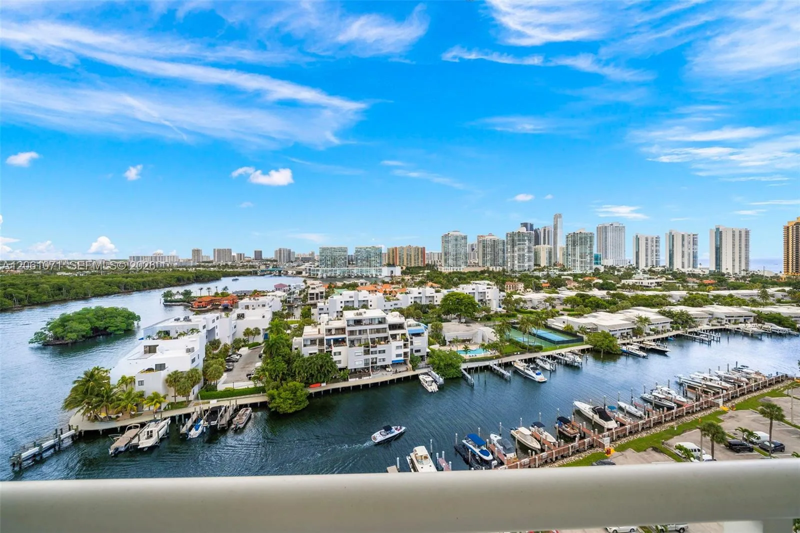 400 Kings Point Dr # 1628, Sunny Isles Beach, FL 33160 photo 3