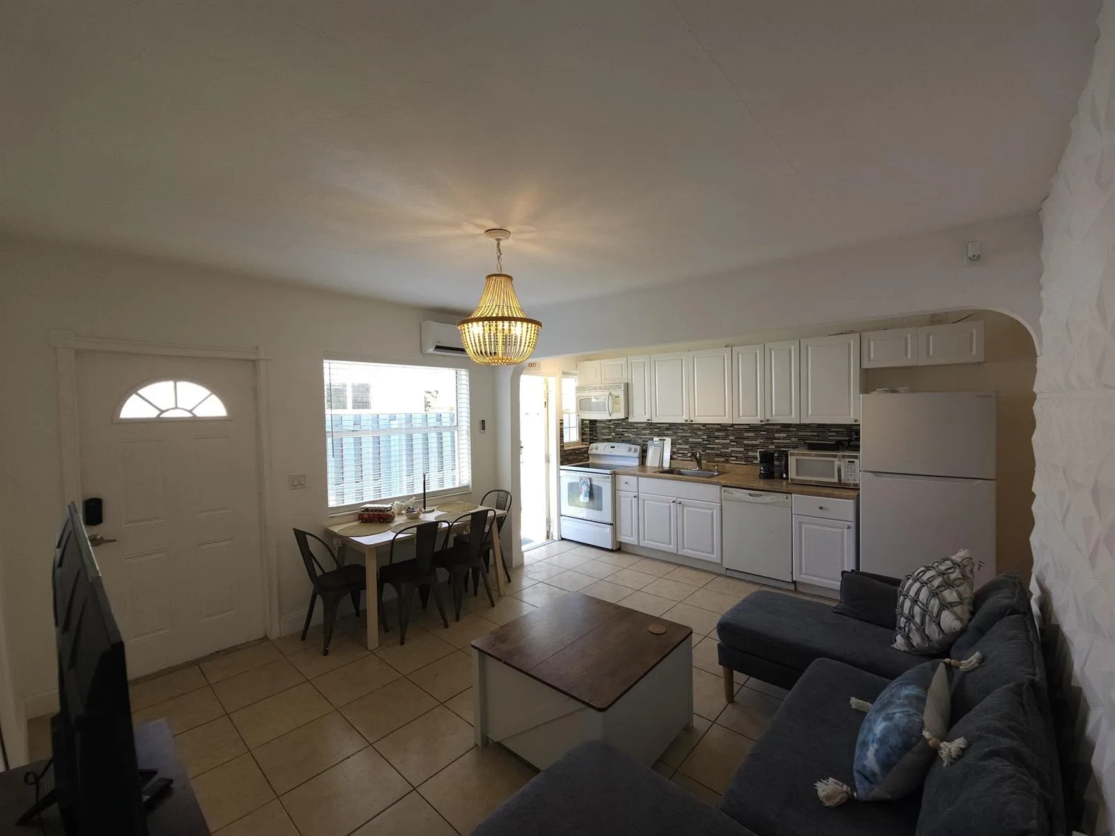 1639 Hayes Street, Hollywood, FL 33020 photo 8