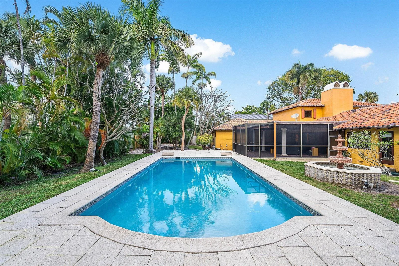 334 Palm Trail, Delray Beach, FL 33483 photo 10