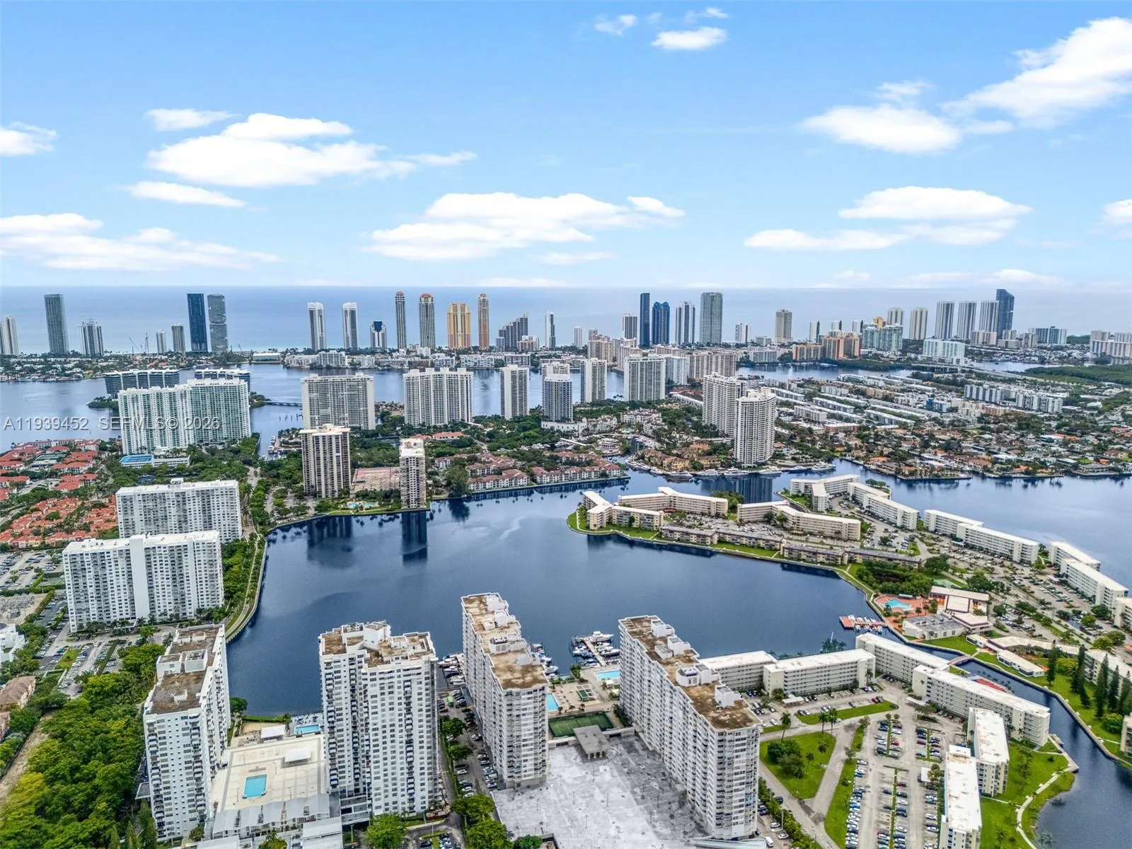 18021 Biscayne Blvd # 304, Aventura, FL 33160