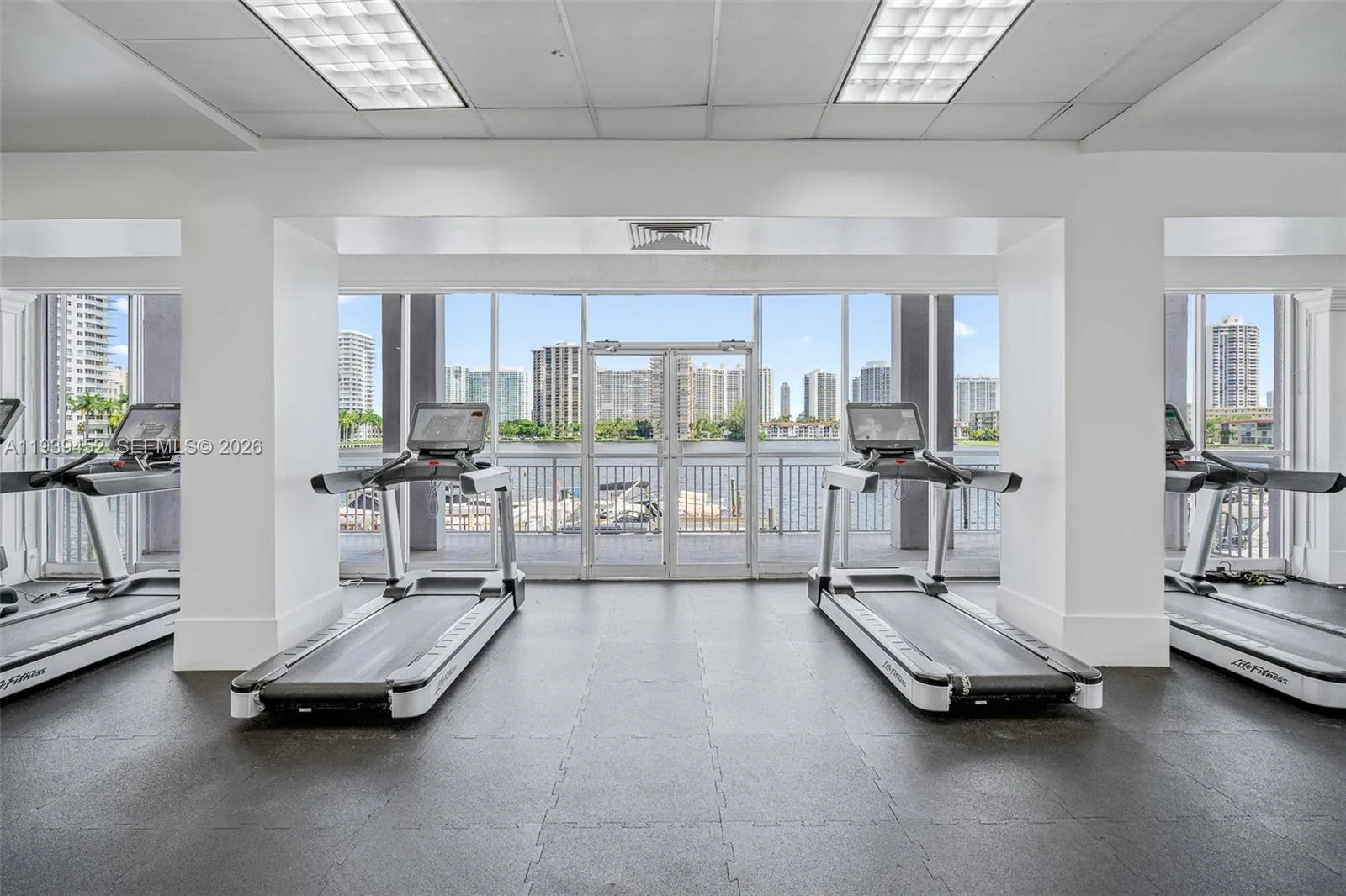 18021 Biscayne Blvd # 304, Aventura, FL 33160 — zdjęcie 2
