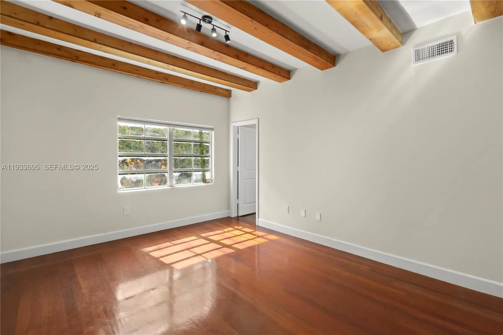 1605 Euclid Ave # A1, Miami Beach, FL 33139 photo 4