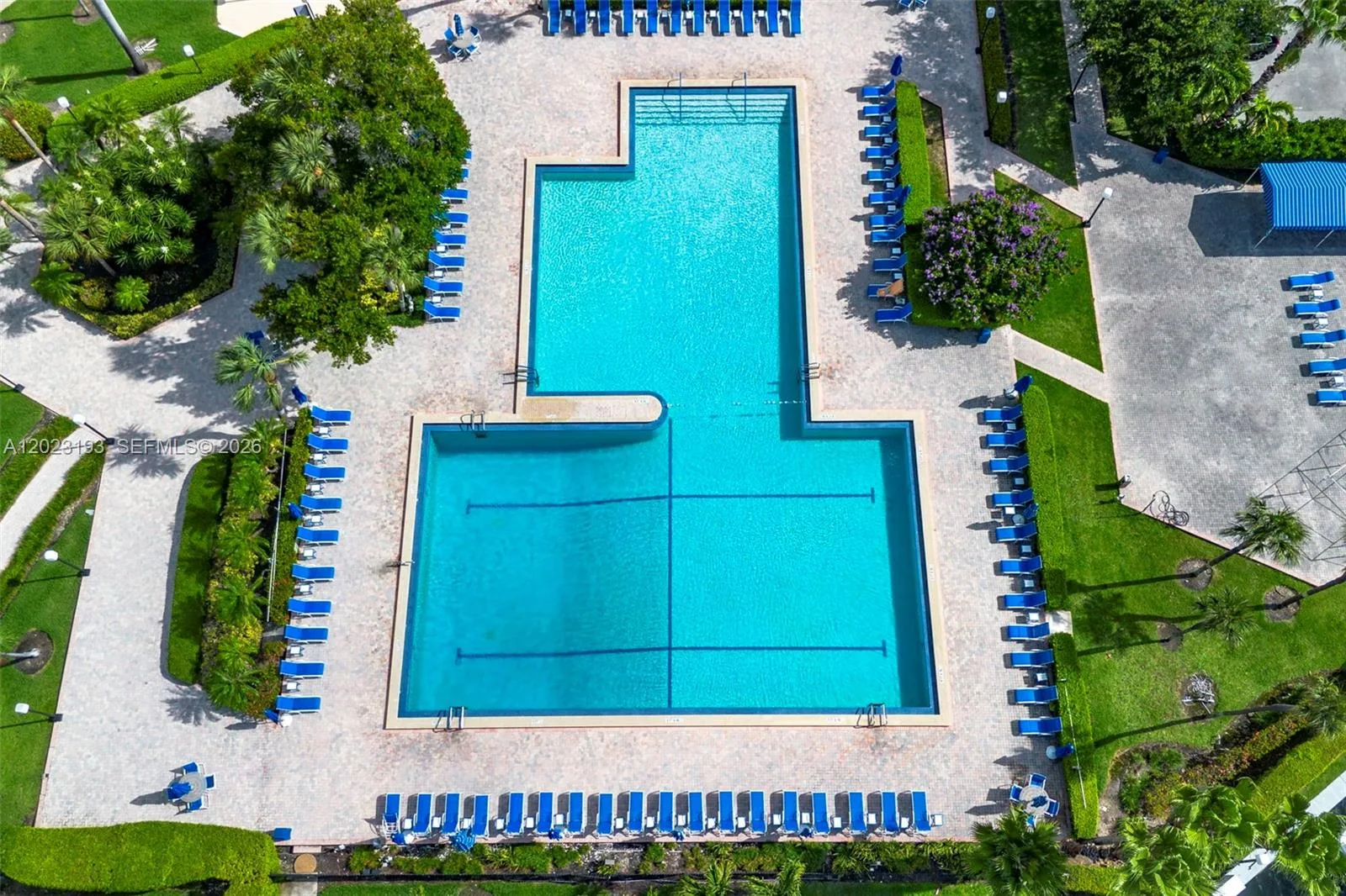 500 Three Islands Blvd # 1008, Hallandale Beach, FL 33009 photo 2
