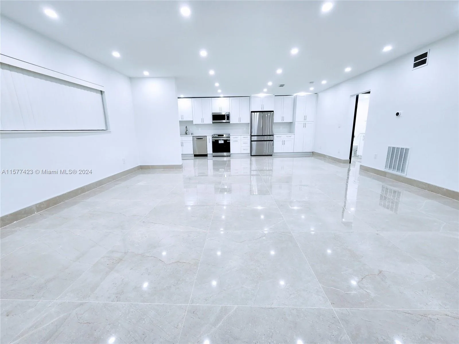 11930 NE 19th Dr # 3, North Miami, FL 33181 photo 5