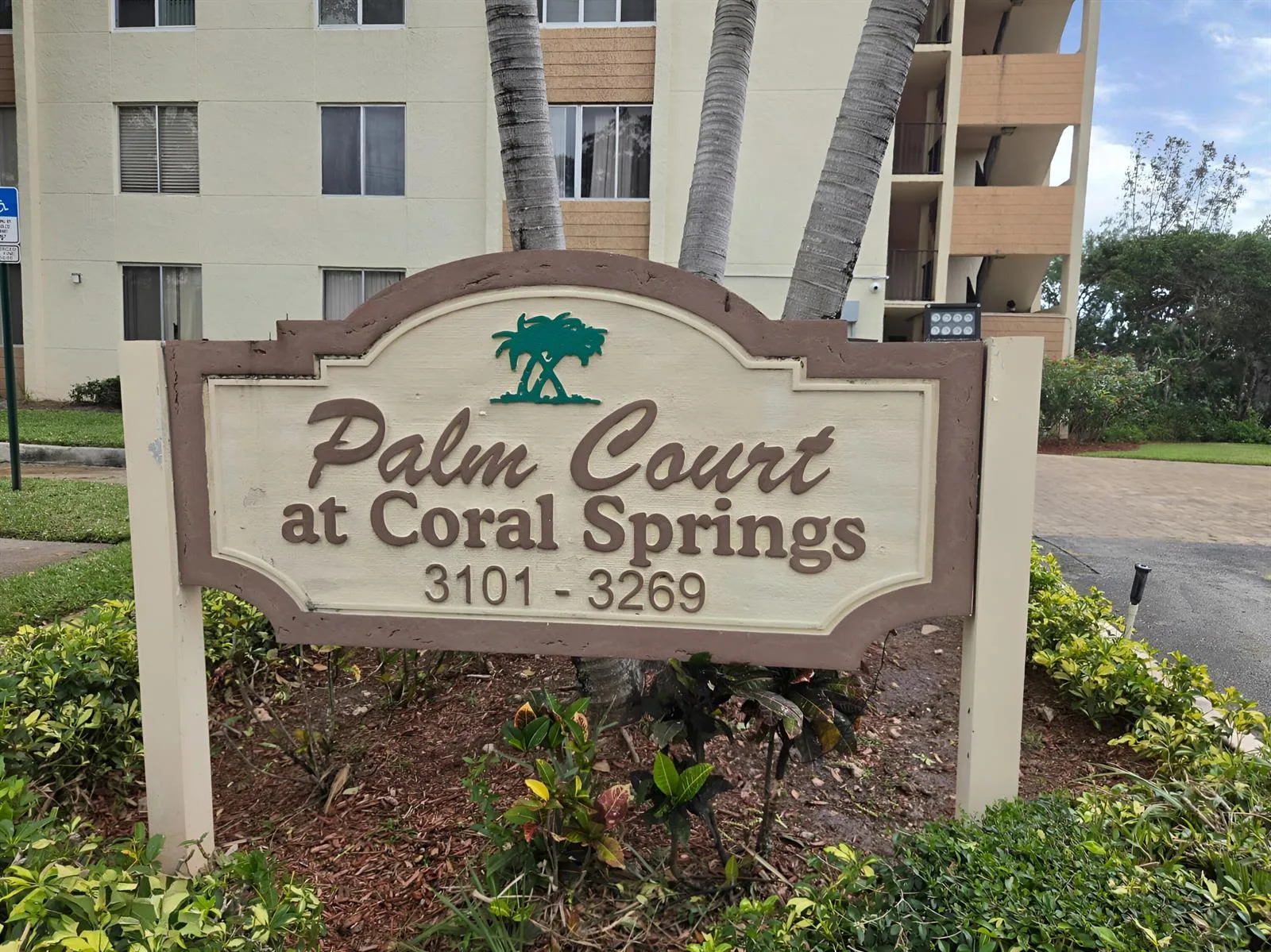 3253 Riverside Drive # D-301, Coral Springs, FL 33065
