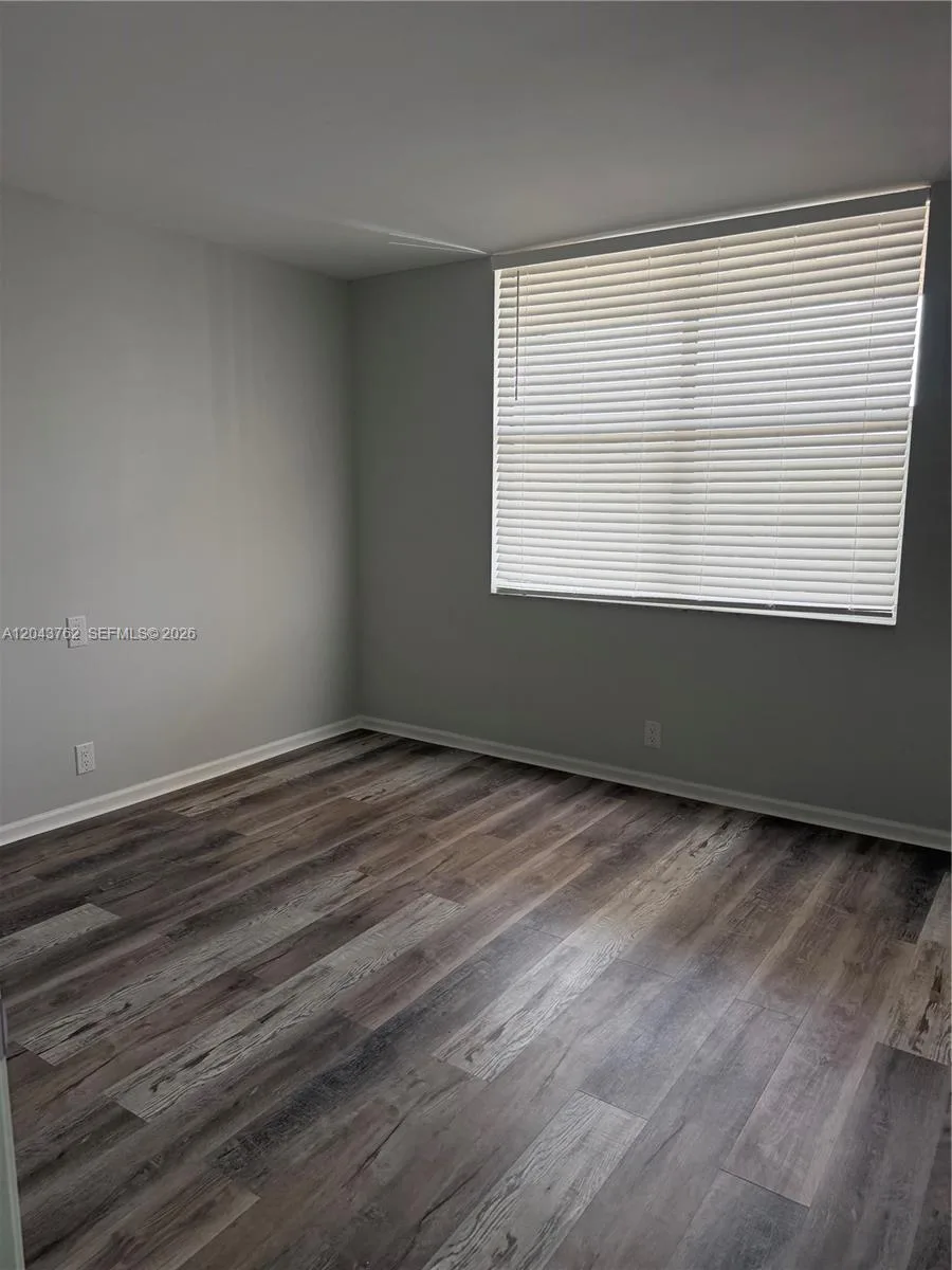 7220 Lake Cir Dr # 406, Margate, FL 33063 photo 7