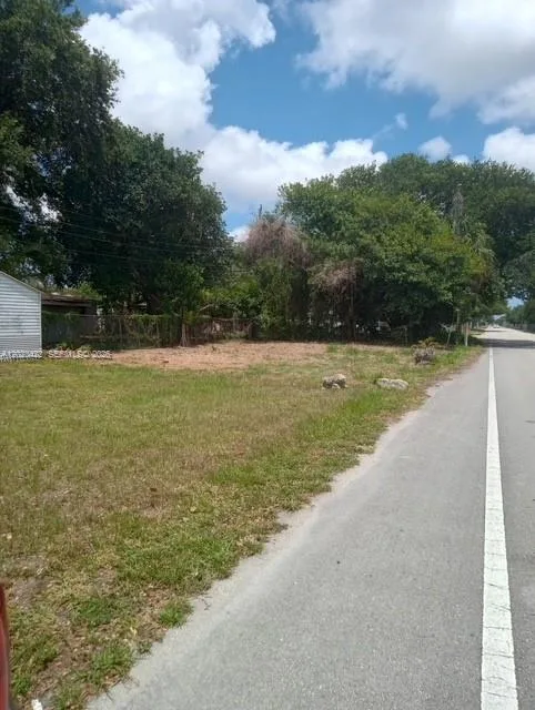2410 NW 167 St, Miami Gardens, FL 33056 photo 3