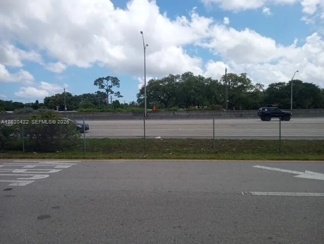 2410 NW 167 St, Miami Gardens, FL 33056 photo 7