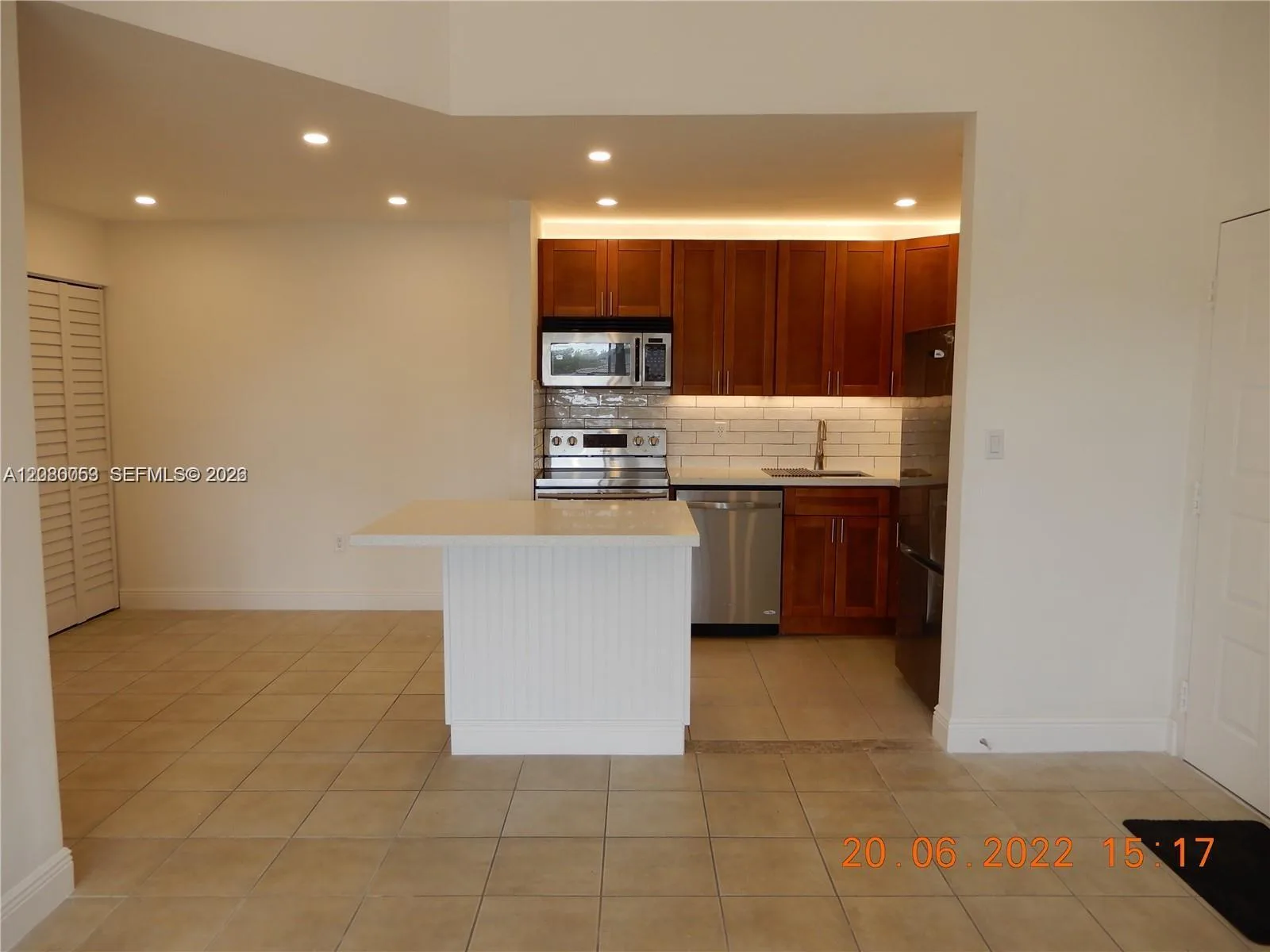 7175 NW 179th St # 307, Hialeah, FL 33015 photo 13