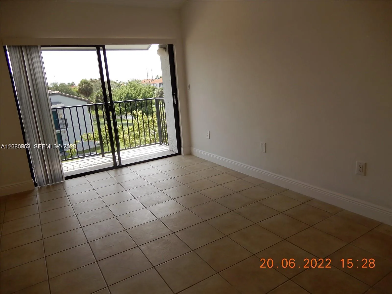7175 NW 179th St # 307, Hialeah, FL 33015 photo 7