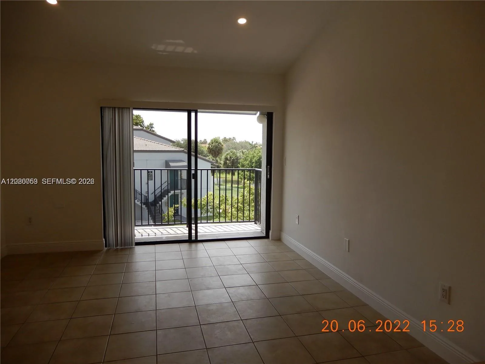 7175 NW 179th St # 307, Hialeah, FL 33015 photo 8