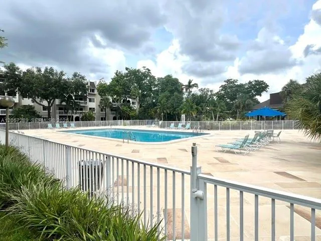 7830 Camino Real # 308, Miami, FL 33143 photo 9