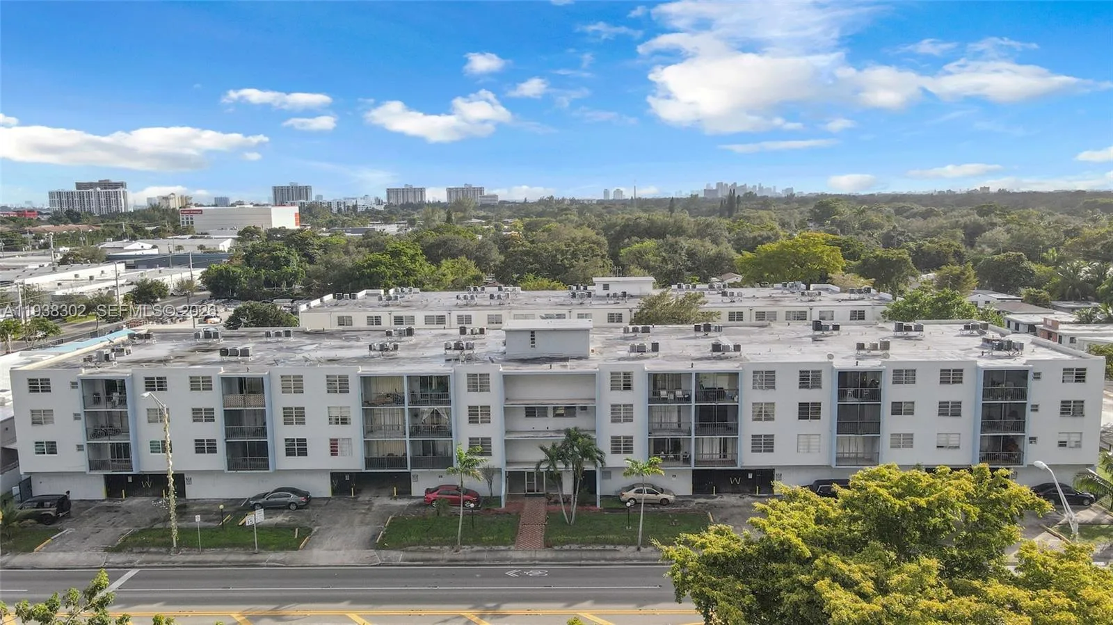 1250 NE 125th St # 311C, North Miami, FL 33161