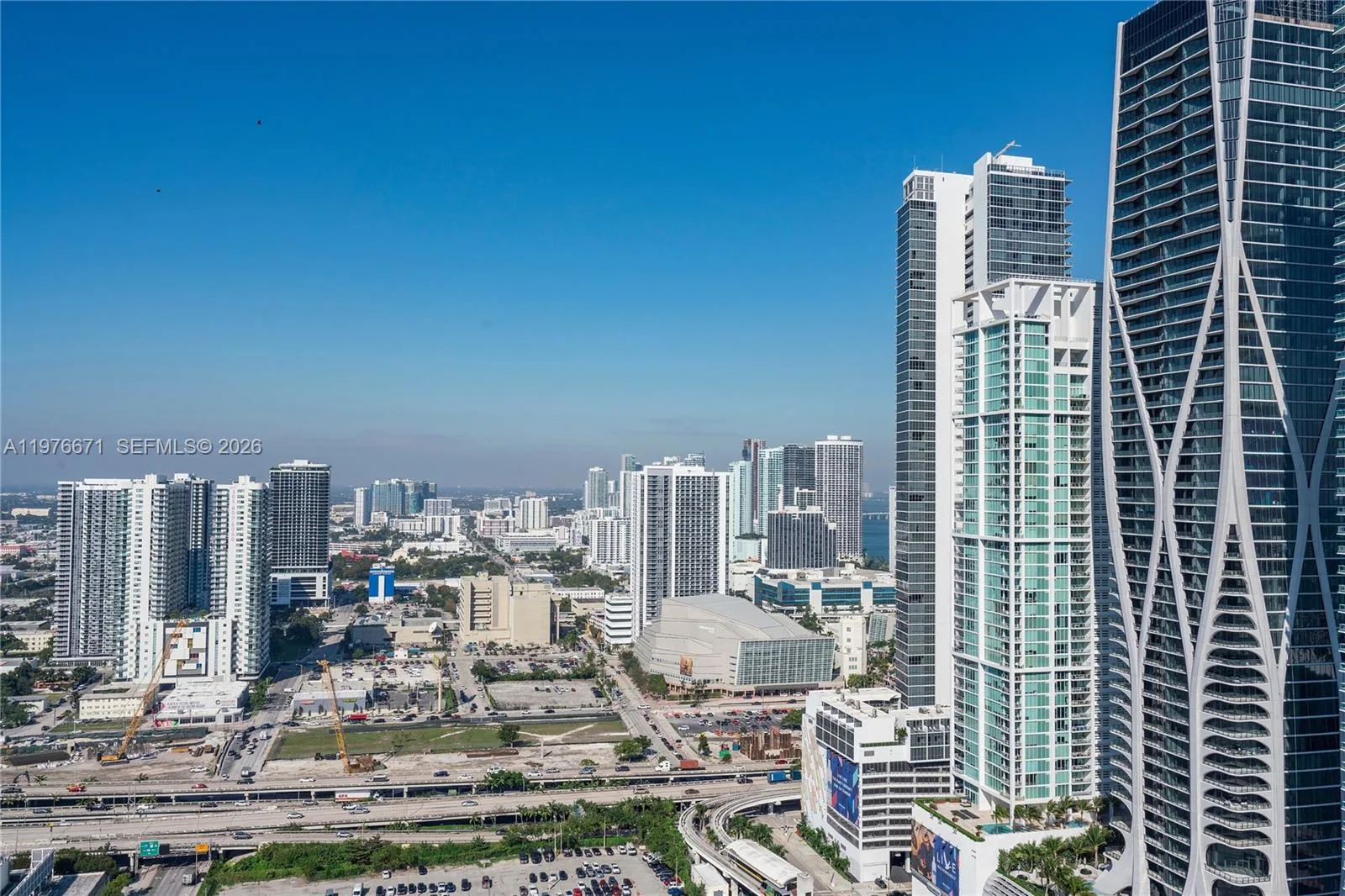 851 NE 1st Ave # 3203, Miami, FL 33132 photo 5