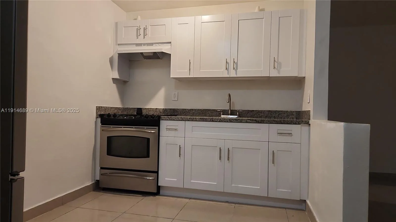 2400 NW 10th Ave # 4, Miami, FL 33127 photo 5