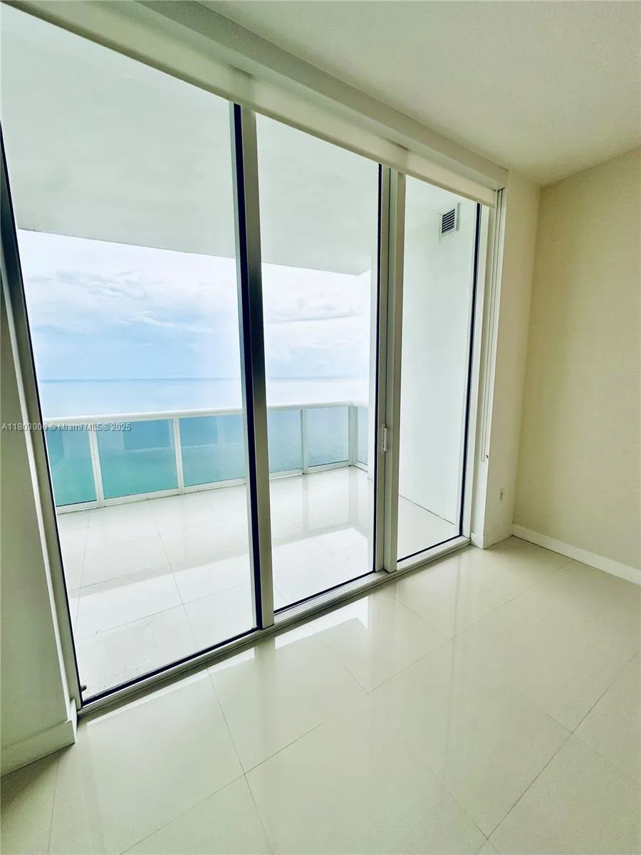 18201 Collins Ave # 4808, Sunny Isles Beach, FL 33160 photo 10