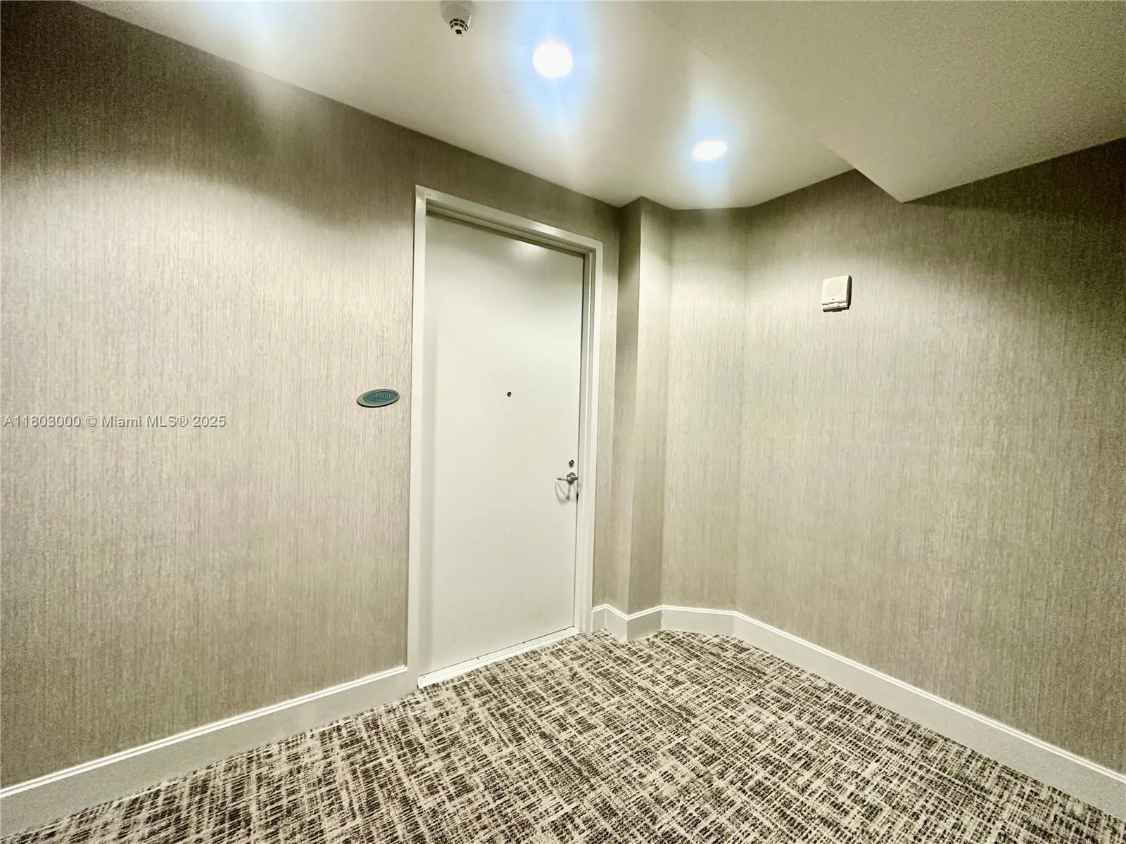 18201 Collins Ave # 4808, Sunny Isles Beach, FL 33160 photo 2
